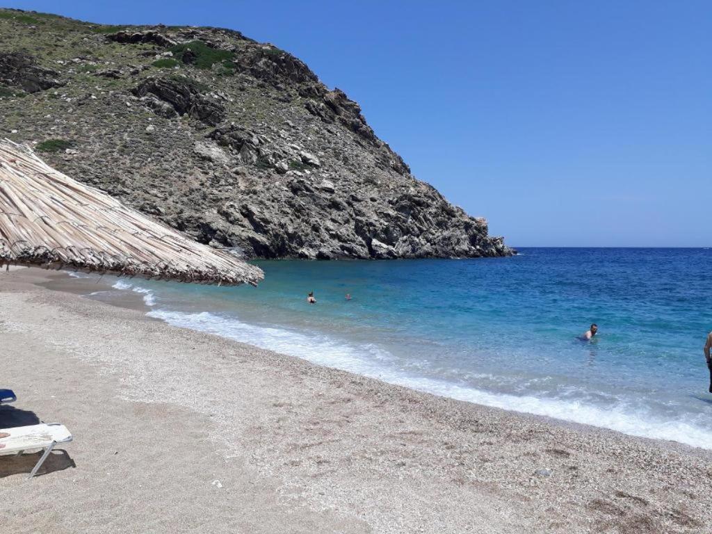 Andros Eco Home ελάχιστη διαμονή 5 βράδια Γαύριο Εξωτερικό φωτογραφία